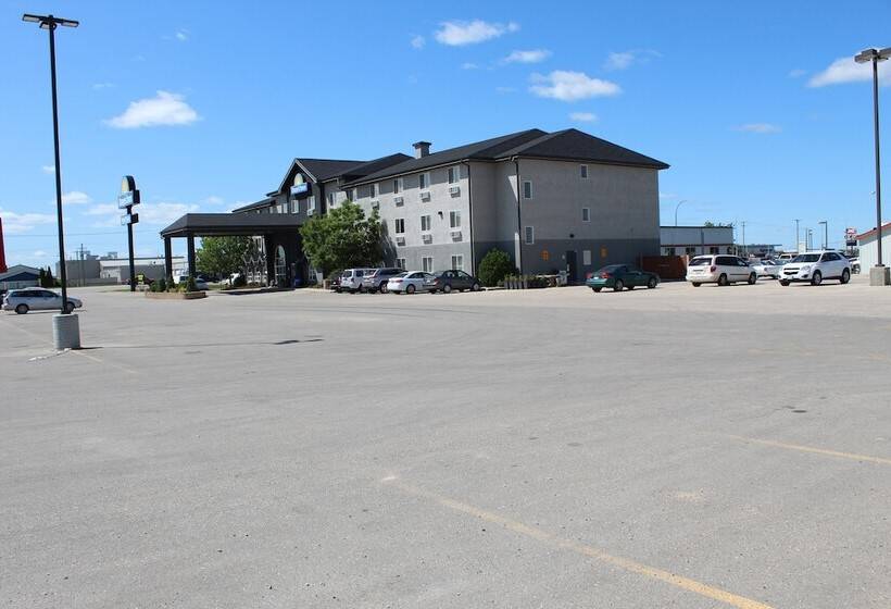 فندق Days Inn By Wyndham Steinbach