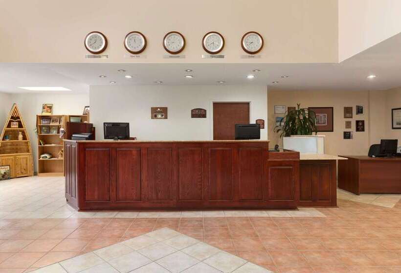 Отель Days Inn By Wyndham Oromocto Conference Centre