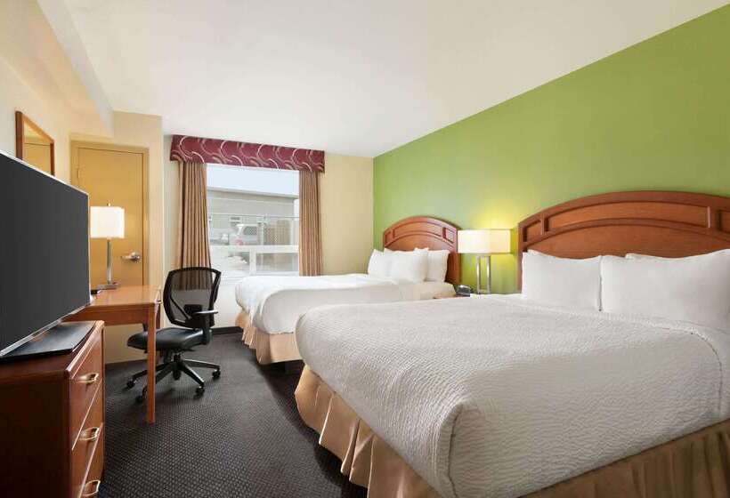 فندق Days Inn & Suites By Wyndham Thompson
