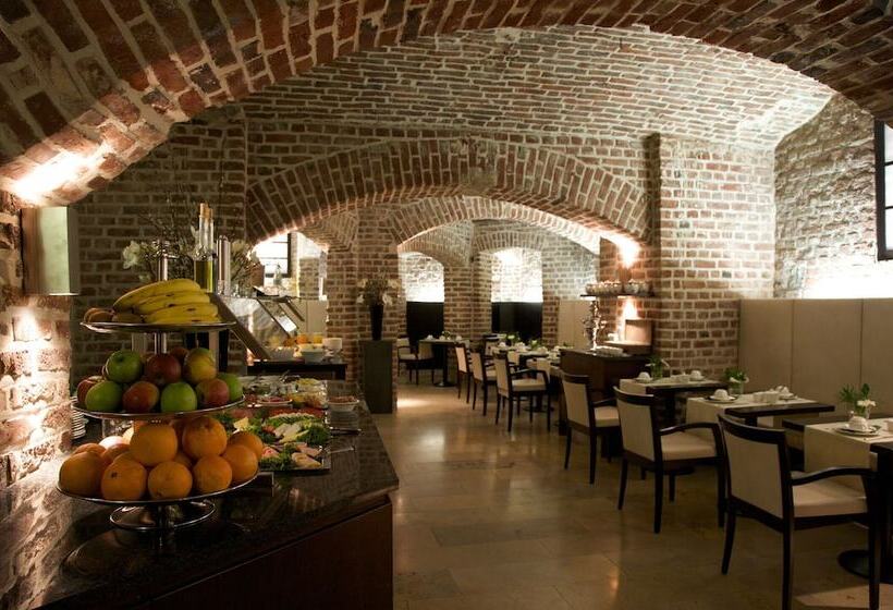 בית מלון כפרי Devin Art