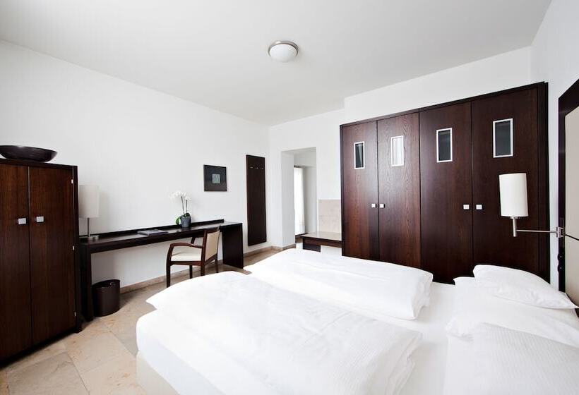 בית מלון כפרי Devin Art