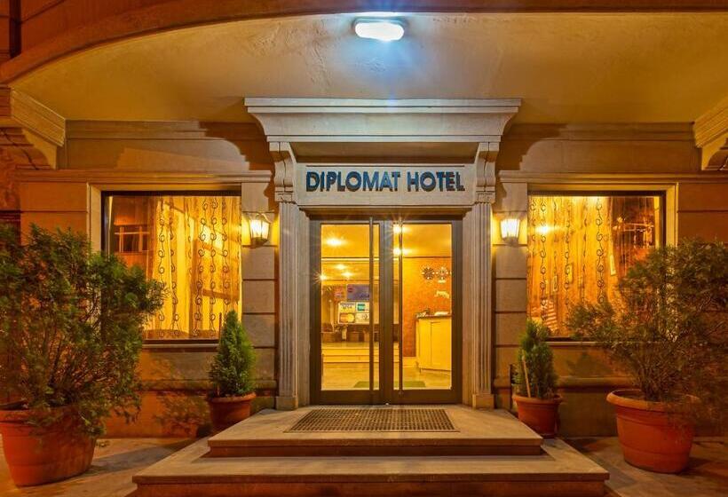 酒店 Diplomat Suites