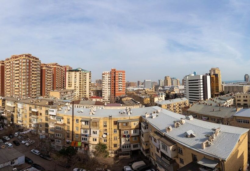 酒店 Diplomat Suites