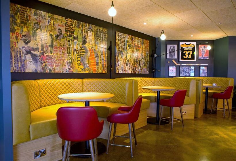 호텔 Doubletree By Hilton Coventry Building Society Arena