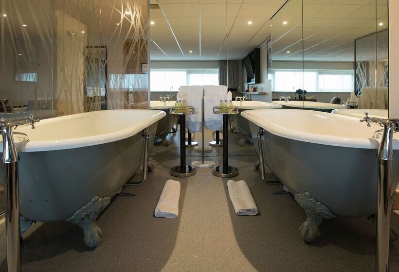 호텔 Doubletree By Hilton Coventry Building Society Arena