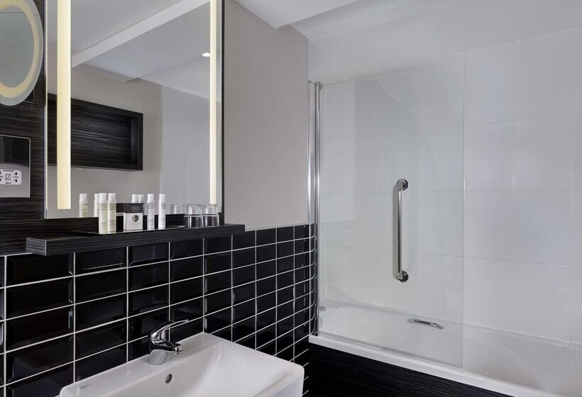 호텔 Doubletree By Hilton Coventry Building Society Arena