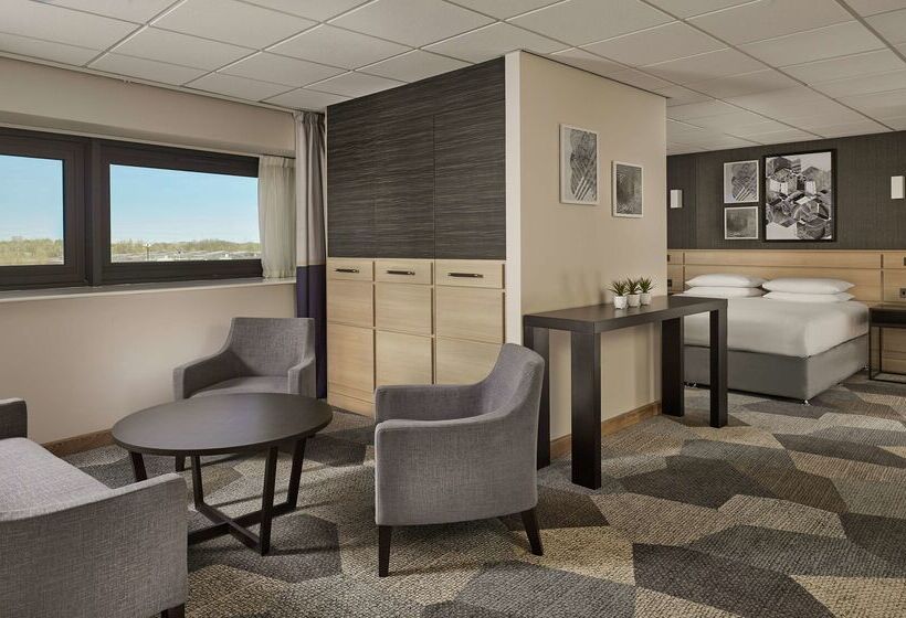 호텔 Doubletree By Hilton Coventry Building Society Arena