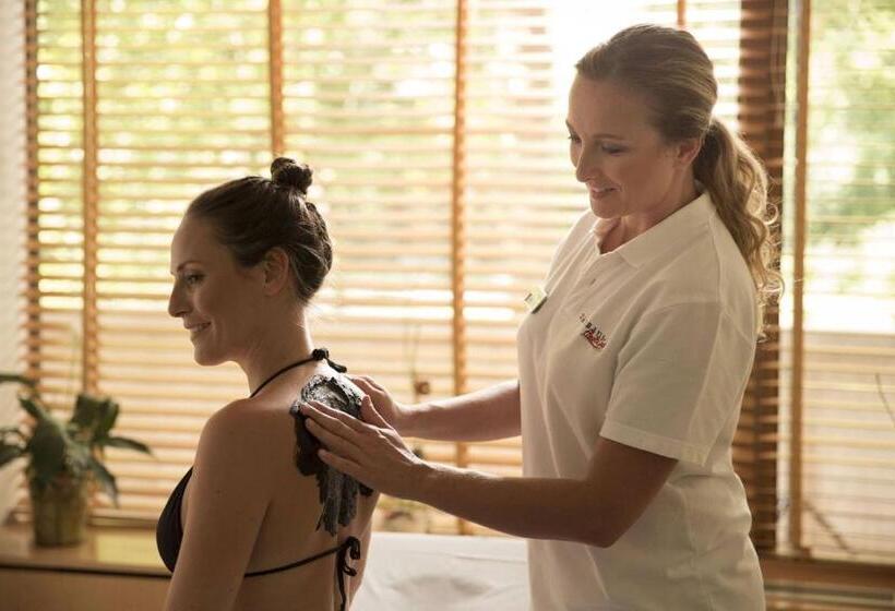 בית מלון כפרי Ensana Sovata