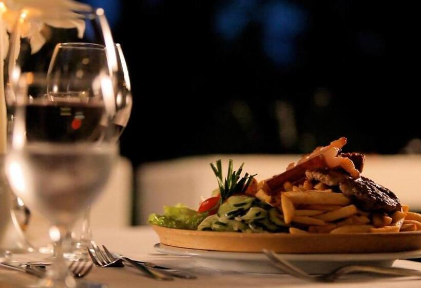 בית מלון כפרי Ensana Sovata