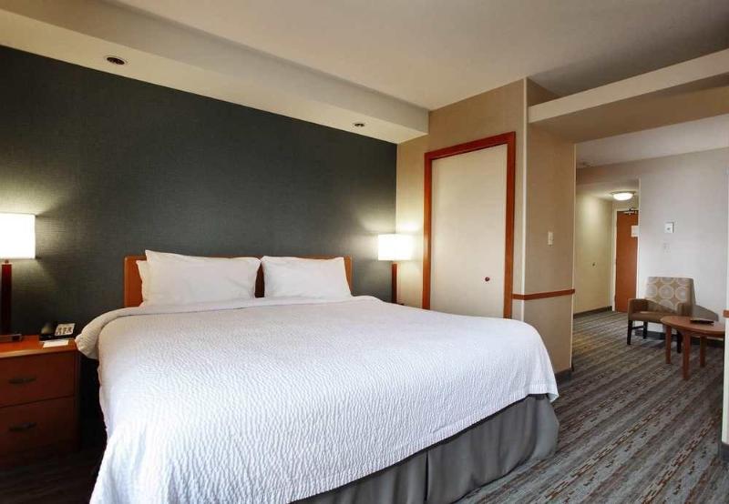 호텔 Marriott Fairfield Sudbury