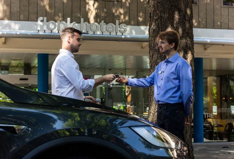 Flonk Hotel Groningen Centre, Bw Signature Collection