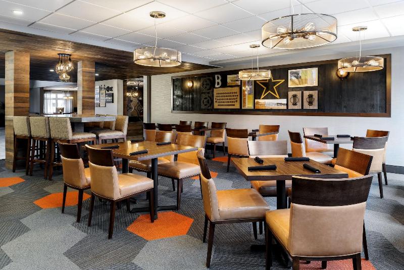 Hotel Four Points By Sheraton Barrie