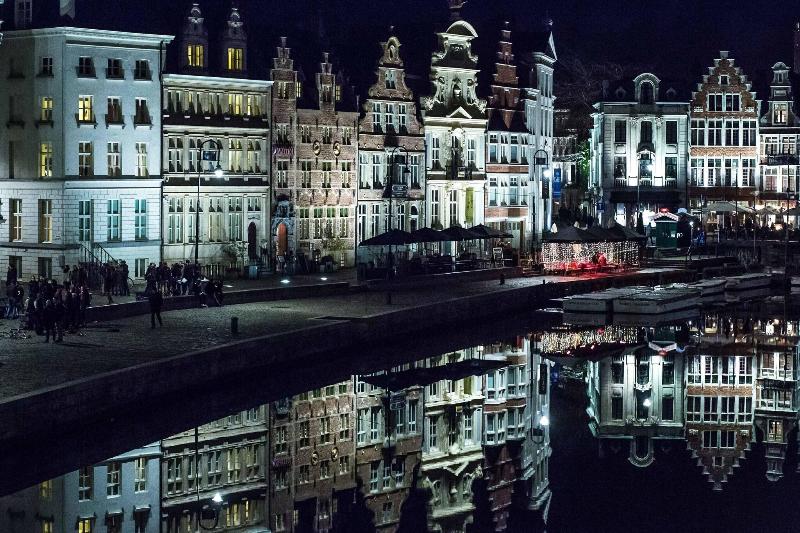 ホテル Ghent Marriott