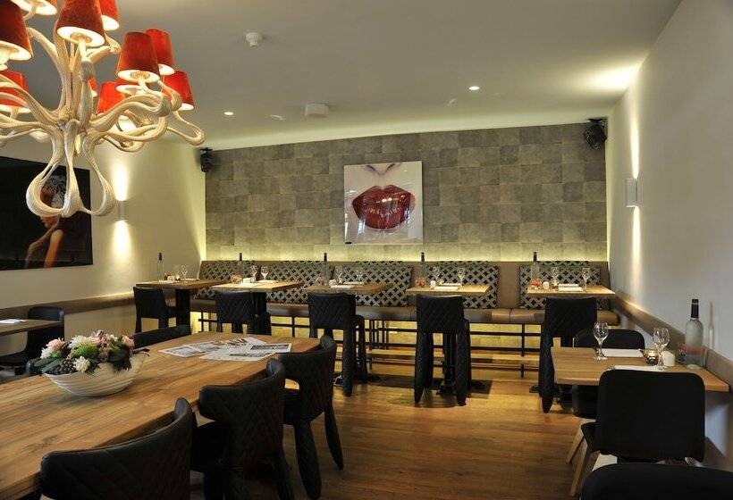 فندق Keyser Breda