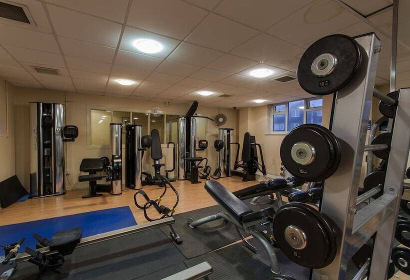 בית מלון כפרי The Grand Burstin