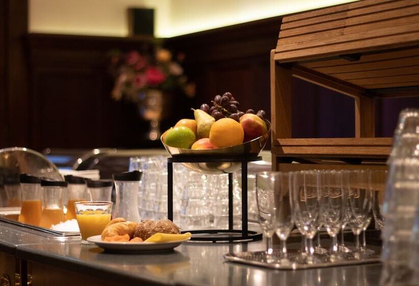 Grand Hotel En Résidence De Draak