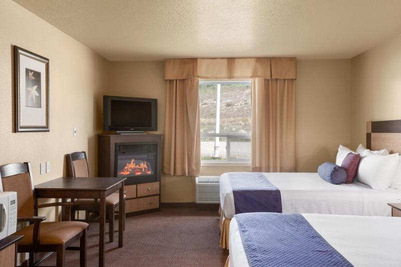 ホテル Grande Cache Inn & Suites