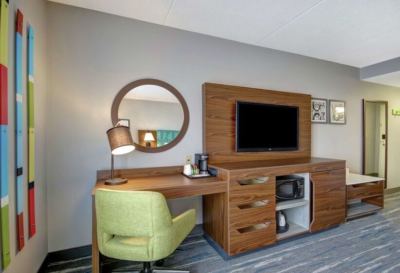 فندق Hampton Inn & Suites By Hilton Guelph