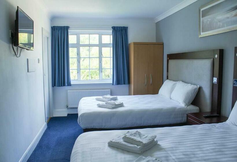 فندق Heathrow Lodge