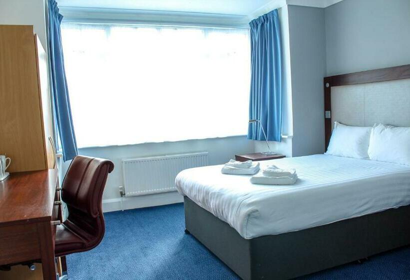فندق Heathrow Lodge