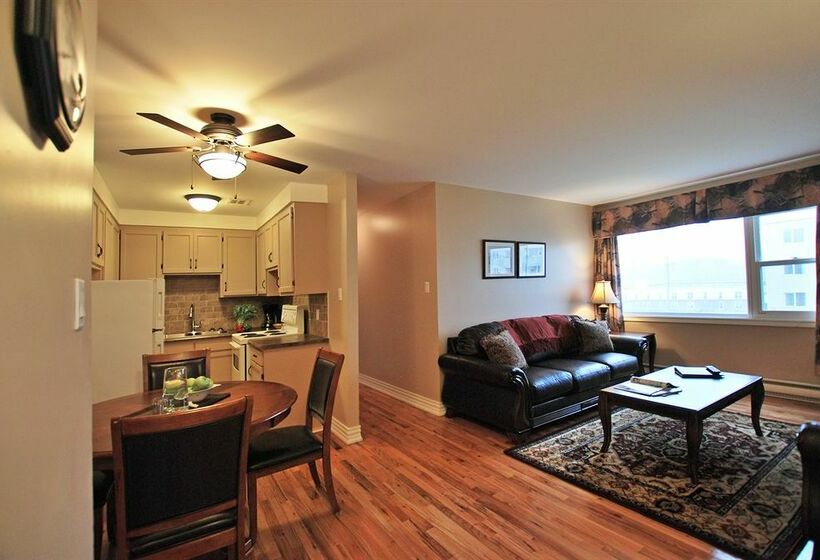 Отель Economy Suites By Homeport