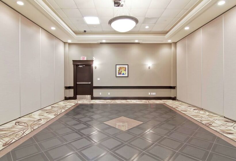 فندق Hilton Garden Inn Toronto/ajax
