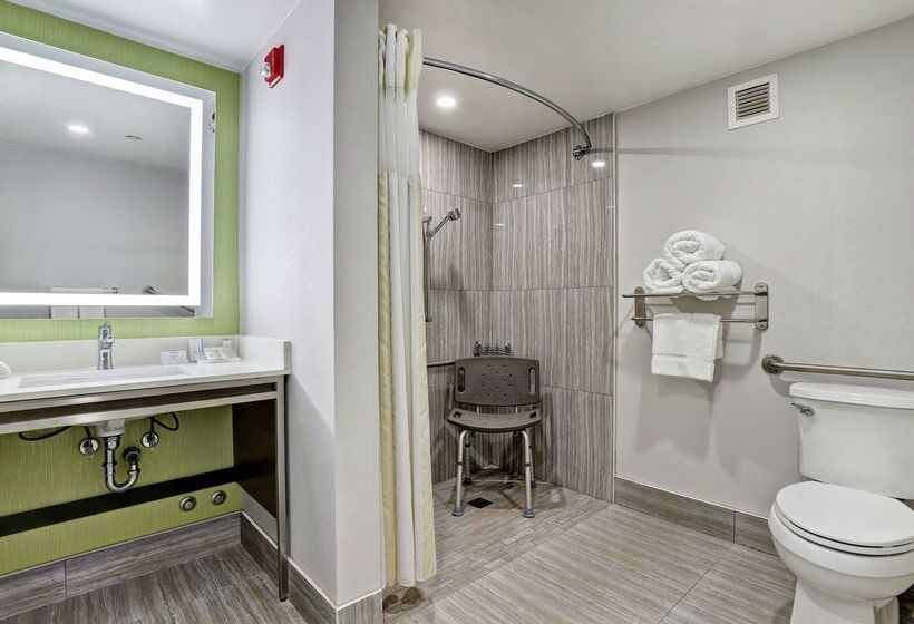 فندق Hilton Garden Inn Toronto/ajax