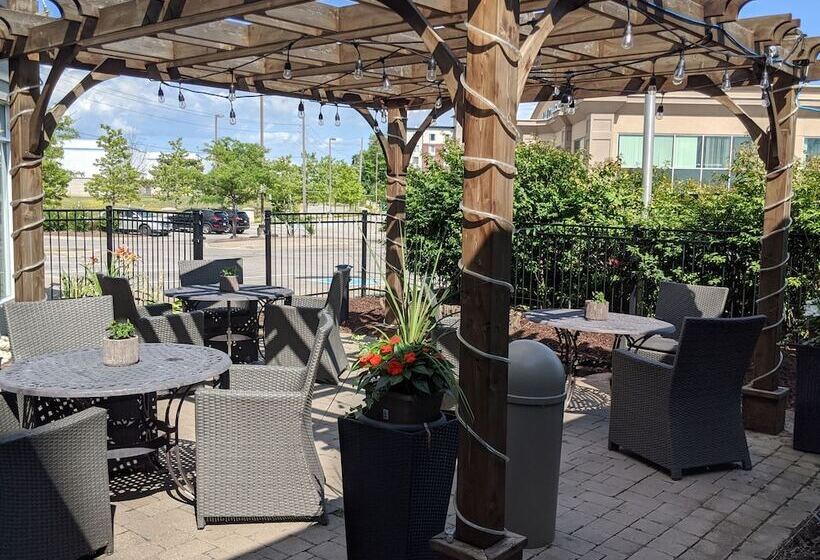 Hotel Hilton Garden Inn Toronto/ajax