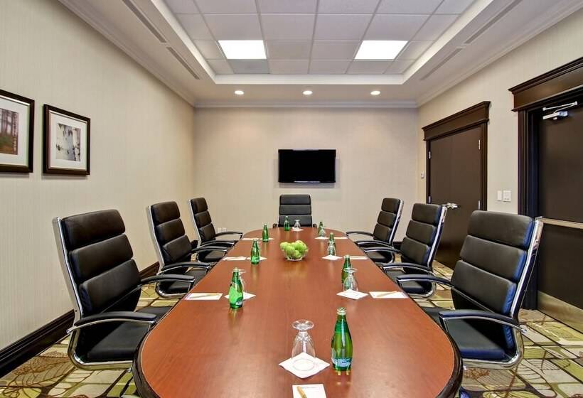 Hotel Hilton Garden Inn Toronto/ajax