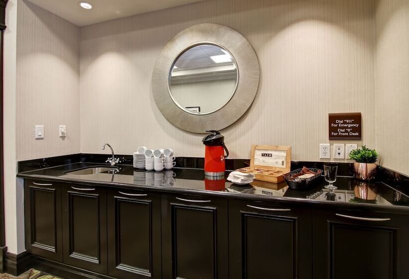 Hotel Hilton Garden Inn Toronto/ajax