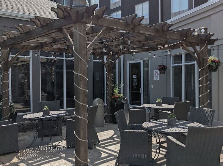 فندق Hilton Garden Inn Toronto/ajax