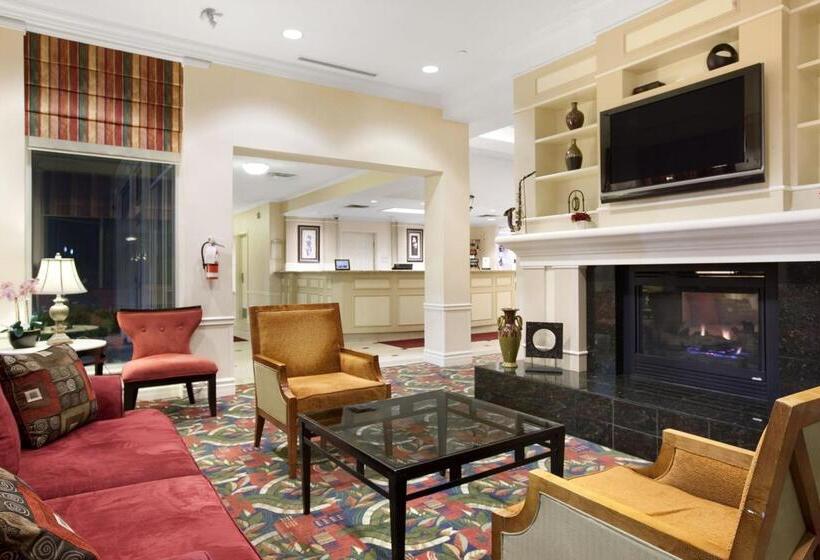فندق Hilton Garden Inn West Edmonton