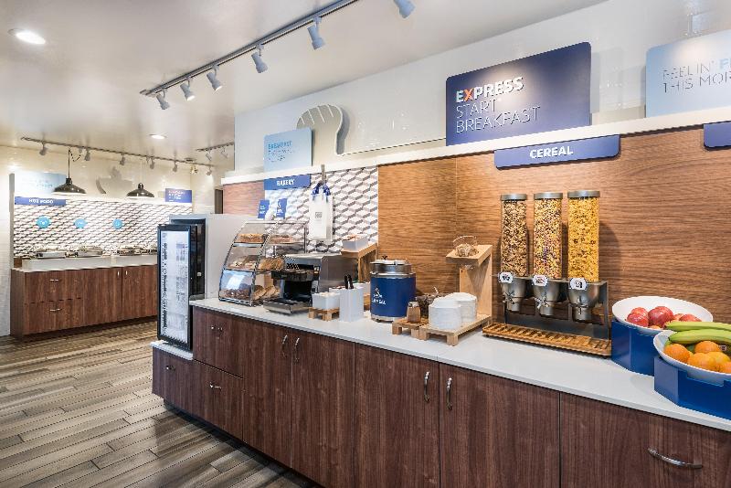 Holiday Inn Express Hotel & Suites 1000 Islands   Gananoque, An Ihg