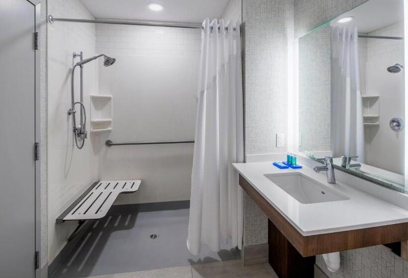 فندق Holiday Inn Express Airdrie, An Ihg