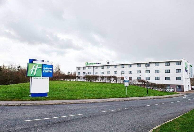 ホテル Holiday Inn Express Manchester Airport, An Ihg