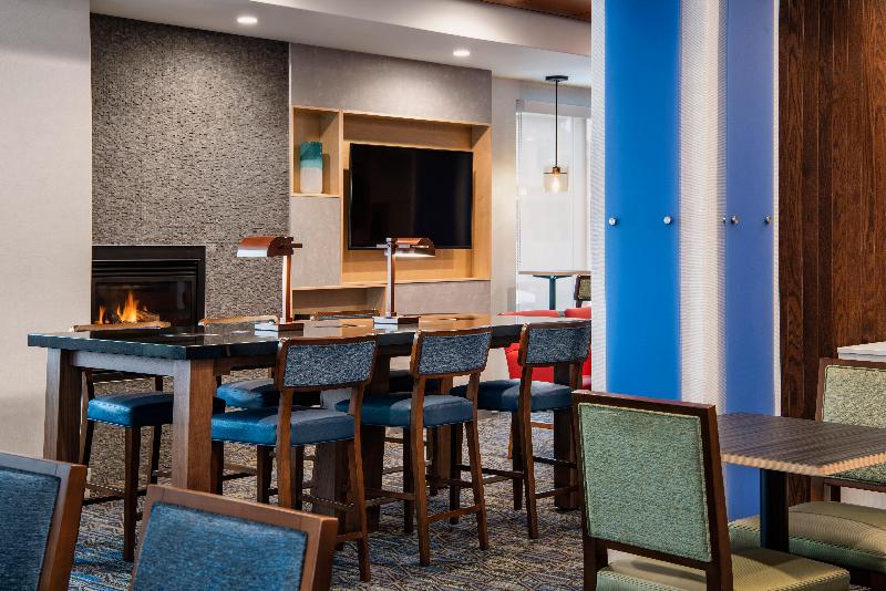 Holiday Inn Express Hotel & Suites Saskatoon, An Ihg