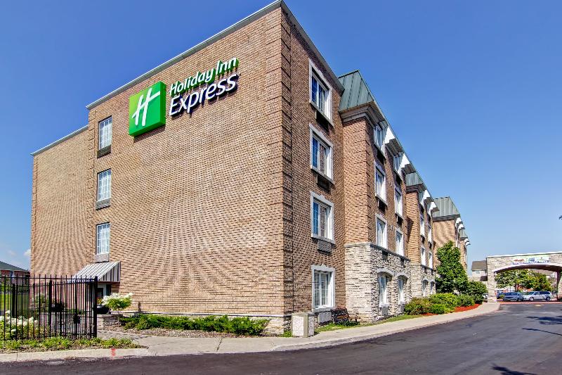 فندق Holiday Inn Express Whitby Oshawa, An Ihg