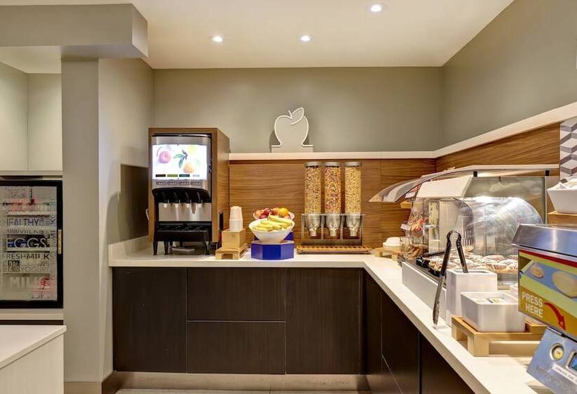 فندق Holiday Inn Express Whitby Oshawa, An Ihg