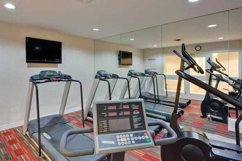 فندق Holiday Inn Express Whitby Oshawa, An Ihg