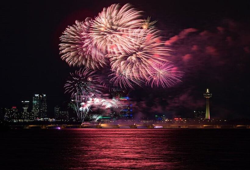 酒店 Holiday Inn Niagara Falls By The Falls, An Ihg