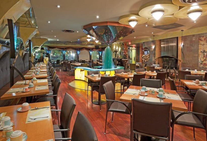 酒店 Holiday Inn Niagara Falls By The Falls, An Ihg