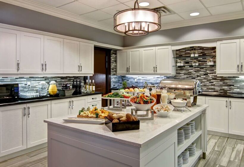 فندق Homewood Suites By Hilton Burlington