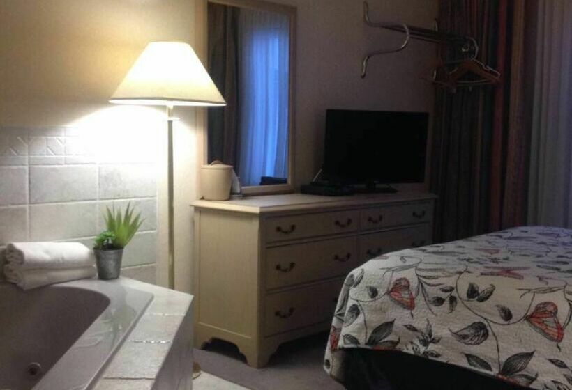 فندق Howard Johnson Inn Rigaud