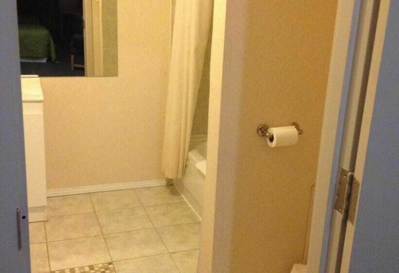 فندق Howard Johnson Inn Rigaud