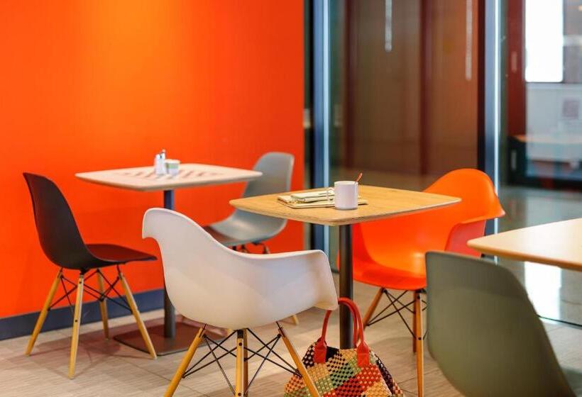 ホテル Ibis Innsbruck