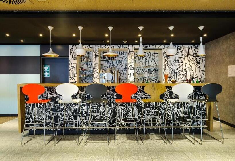 ホテル Ibis Innsbruck