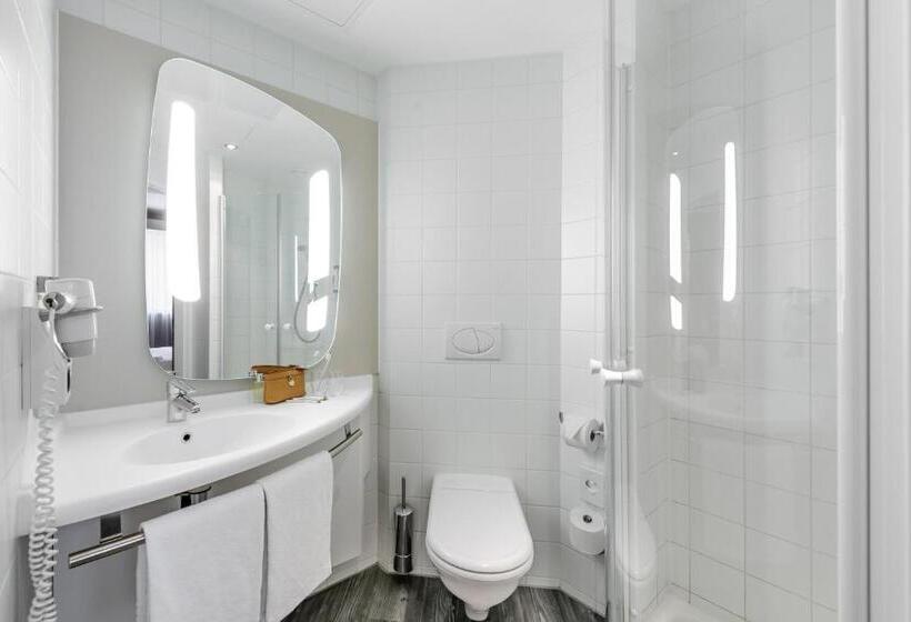 ホテル Ibis Innsbruck