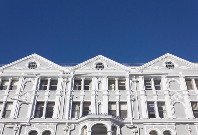 בית מלון כפרי Imperial