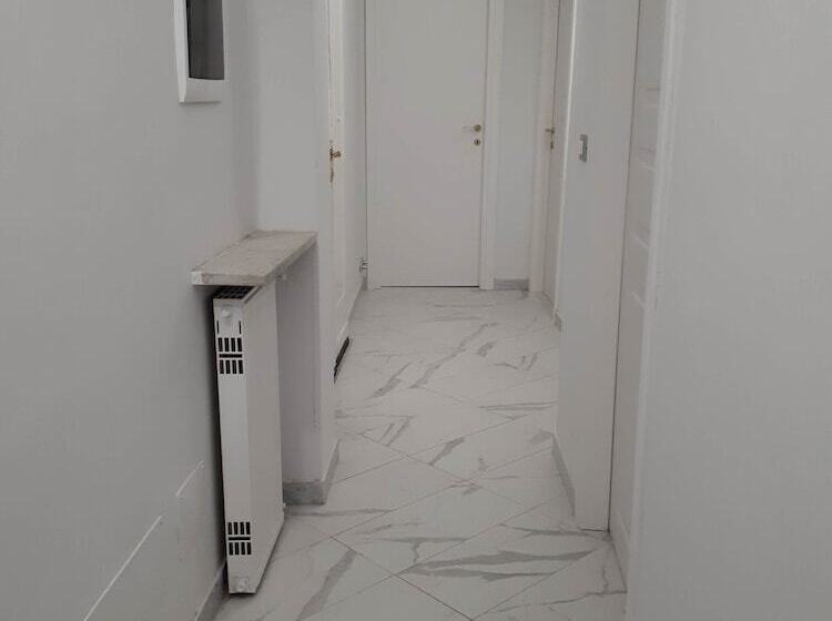 هتل Colosseo Rooms Imperial Rome