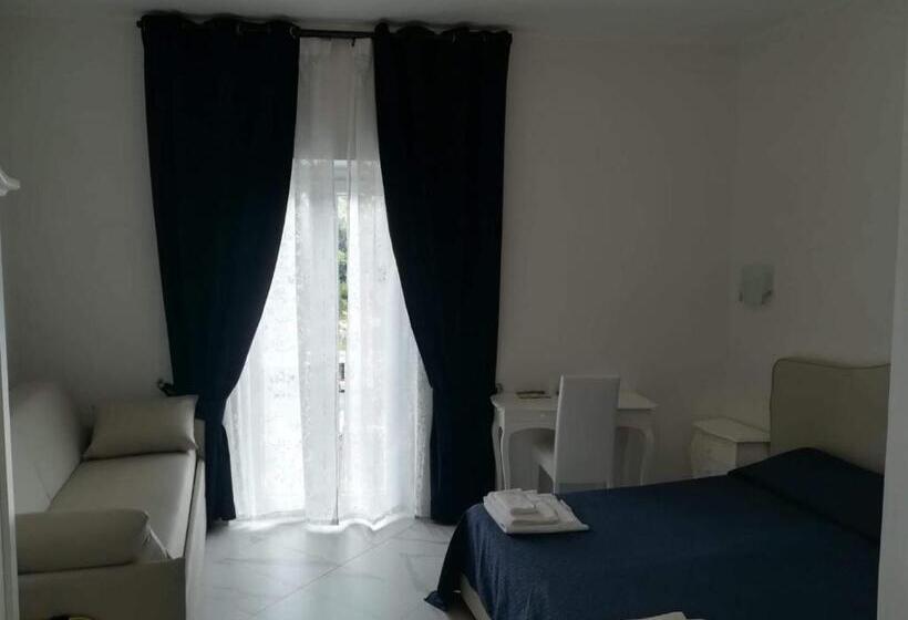 هتل Colosseo Rooms Imperial Rome